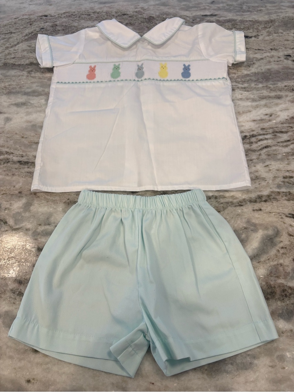 Lulu Bebe smocked Easter boys short set 4T